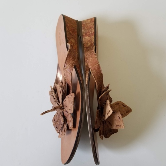 Carlos Santana Wedge Sandals - Picture 5 of 8